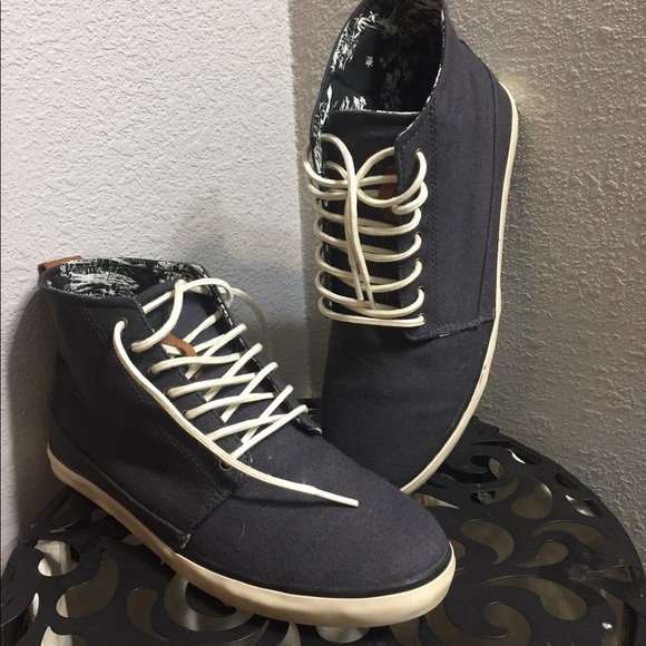 reef high top shoes